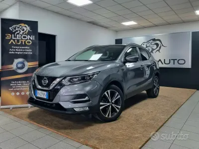 Usata Nissan Qashqai N-Connecta 116 CV (85 kW) 2019 Grigio SUV