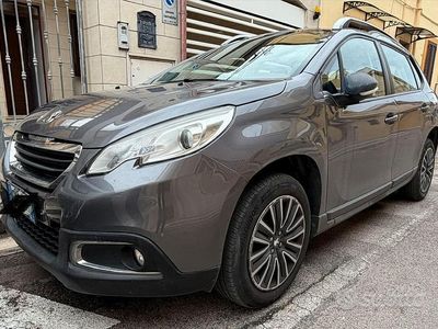 Usata Peugeot 2008 68 CV (50 kW) 2014 Grigio SUV