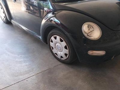 Usata VW New Beetle 2001 Utilitaria