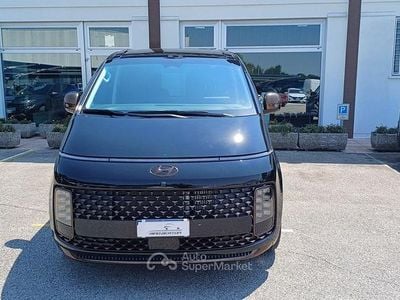 Usata Hyundai Staria 177 CV (130 kW) 2023 Nero Monovolume