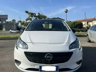 Usata Opel Corsa 90 CV (66 kW) 2017 Utilitaria