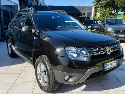 Usata Dacia Duster 109 CV (80 kW) 2016 Nero SUV