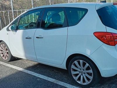 Usata Opel Meriva Cosmo 2012 Bianco Monovolume
