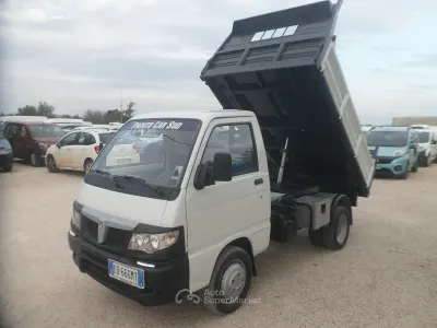 Occasion Piaggio Porter 83 ch (61 kW) 2011 Blanc Van