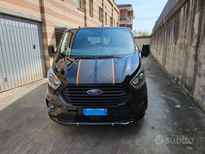 usata Ford Tourneo Custom sport