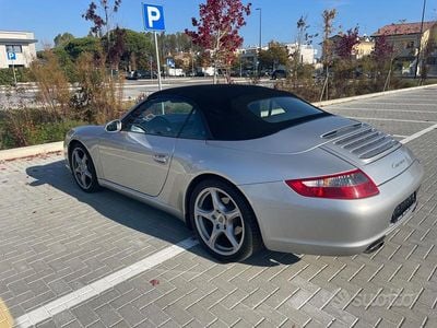 Usata Porsche 997 2005 Grigio Cabrio