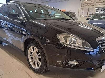 Usata Lancia Delta Gold 105 CV (77 kW) 2013 Nero vesuvio metallizzato Utilitaria