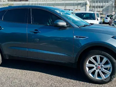Usata Jaguar E-Pace 200 CV (147 kW) 2018 Grigio SUV