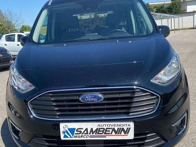 Usata Ford Tourneo Titanium 120 CV (88 kW) 2020 Nero Furgone