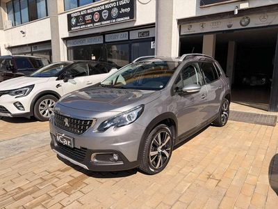 Usata Peugeot 2008 Allure 120 CV (88 kW) 2018 Argento SUV