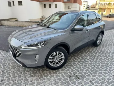 Usata Ford Kuga Titanium 120 CV (88 kW) 2021 Grigio SUV