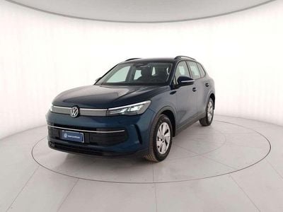 Blu metallizzato Usata 2024 VW Tiguan Life SUV | 34.900 € (Buon prezzo)