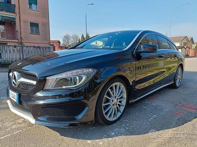 Usata Mercedes CLA200 137 CV (100 kW) 2015 Nero Station wagon