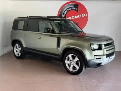 Usata Land Rover Defender First Edition 400 CV (294 kW) 2020 Verde SUV