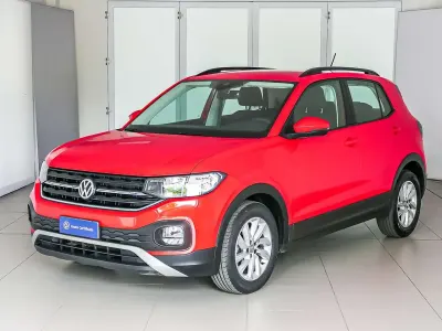 Usata VW T-Cross Style 95 CV (69 kW) 2019 Rosso flash SUV