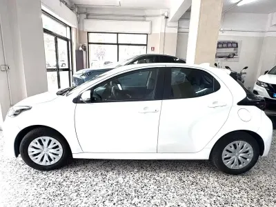 Usata Toyota Yaris Hybrid