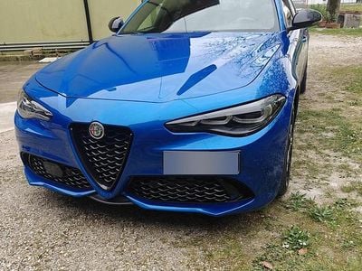 Usata Alfa Romeo Giulia Competizione 211 CV (155 kW) 2023 Blu Berlina