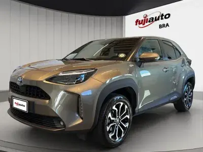 Usata Toyota Yaris Cross Trend 116 CV (85 kW) 2022 Grigio SUV