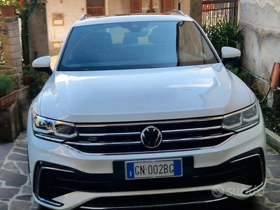 Usata VW Tiguan 150 CV (110 kW) 2023 Bianco SUV