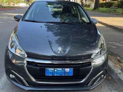 Usata Peugeot 208 Active 82 CV (60 kW) 2016 Utilitaria