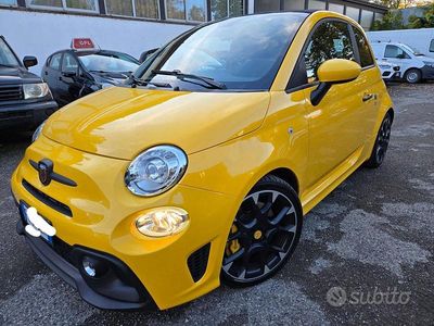 Usata Abarth 595C Competizione 180 CV (132 kW) 2016 Giallo Cabrio