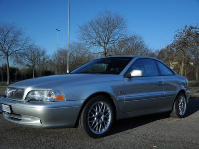 usata Volvo V70 Serie 702.0i turbo 20V cat T-5