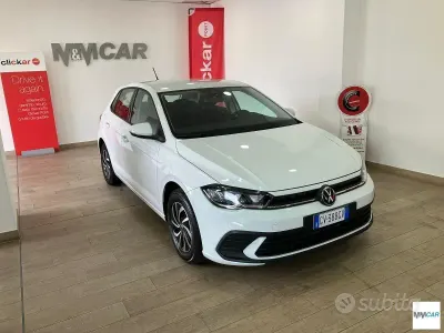 Usata VW Polo Life 95 CV (69 kW) 2024 Bianco Utilitaria