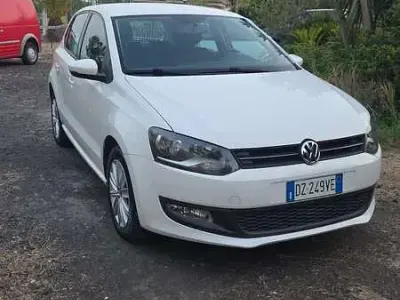 Usata VW Polo Comfortline 75 CV (55 kW) 2009 Utilitaria