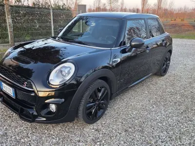 Usata Mini Cooper S 192 CV (141 kW) 2017 Nero Utilitaria