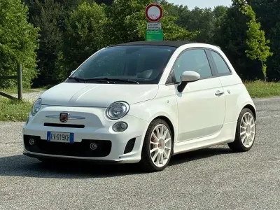 Usata Abarth 500C 140 CV (102 kW) 2014 Bianco Cabrio