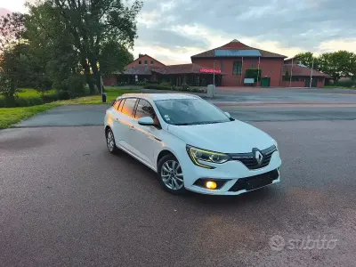 Usata Renault Mégane GrandTour 110 CV (80 kW) 2018 Station wagon