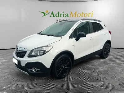 Usata Opel Mokka Cosmo 136 CV (100 kW) 2015 Bianco SUV