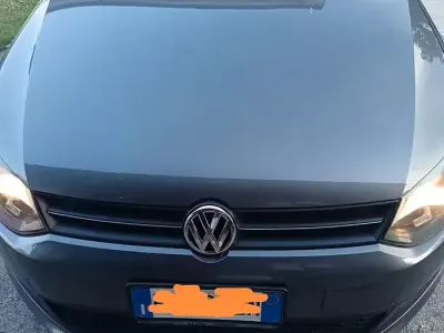 Usata VW Polo 69 CV (50 kW) 2011 Grigio Utilitaria