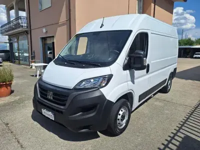 Usata Fiat Ducato 140 CV (102 kW) 2023 Bianco Furgone
