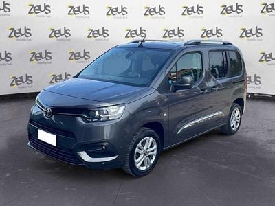 Usata Toyota Proace Executive 102 CV (75 kW) 2020 Grigio Monovolume