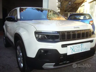 Nuova Jeep Avenger Altitude 101 CV (74 kW) 2025 Bianco SUV