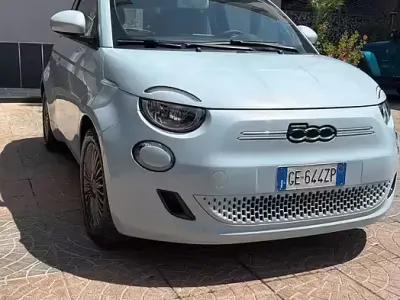Usata Fiat 500e La Prima 42 kW (58 CV) 2021 Bianco Berlina