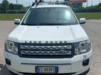 Usata Land Rover Freelander 2 S 190 CV (139 kW) 2011 Bianco SUV