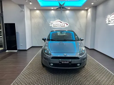 Usata Fiat Punto Lounge 84 CV (61 kW) 2012 Grigio Utilitaria