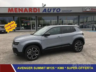 Nuova Jeep Avenger Summit 101 CV (74 kW) 2025 Grigio SUV