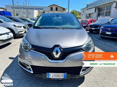 Usata Renault Captur Intens 110 CV (80 kW) 2017 Grigio SUV