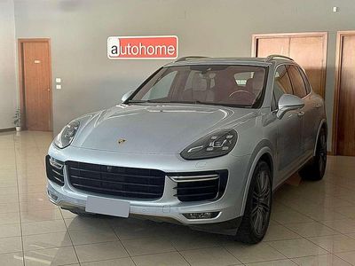 Usata Porsche Cayenne Turbo S 570 CV (419 kW) 2016 Argento SUV