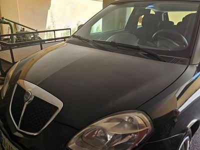 Lancia Ypsilon