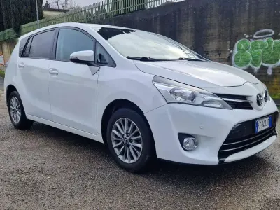Usata Toyota Verso