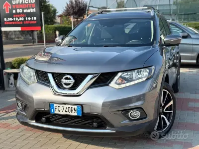 Usata Nissan X-Trail Tekna 131 CV (96 kW) 2016 Grigio SUV