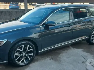 Usata VW Passat Executive 150 CV (110 kW) 2019 Grigio Station wagon