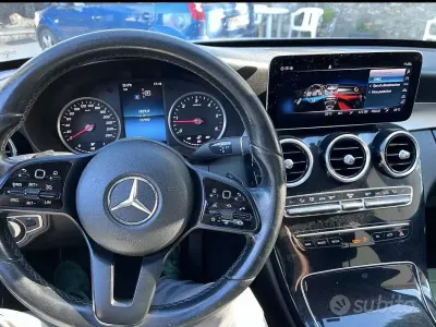 Usata Mercedes C180 Exclusive 122 CV (89 kW) 2019 Station wagon