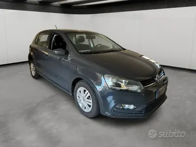 Begagnad VW Polo Trendline 60 HK (44 kW) 2016 Grå Sedan
