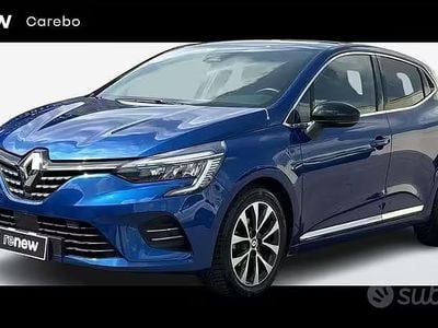 Usata Renault Clio V Intens 100 CV (73 kW) 2023 Blu Berlina