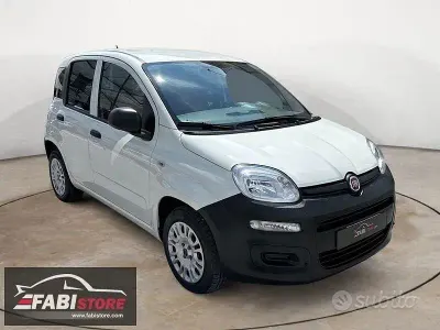 Usata Fiat Panda Easy 69 CV (50 kW) 2018 Bianco Utilitaria